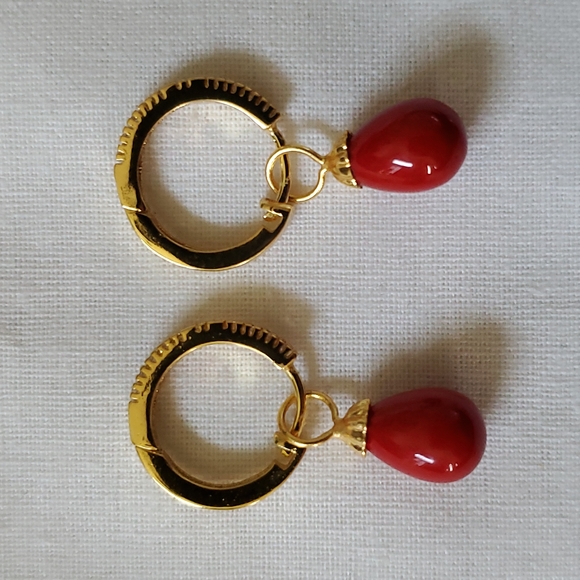 Ear rings with interchangeable pieces - Picture 6 of 11